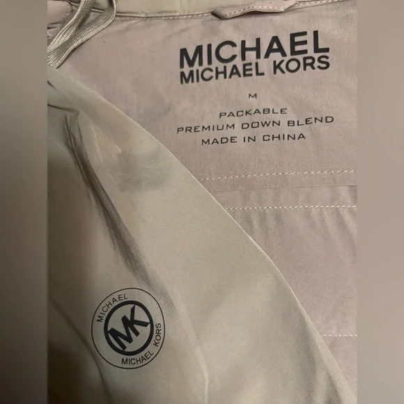Michael Kors Packable Puffer Jacket-Hooded - Picture 9 of 10